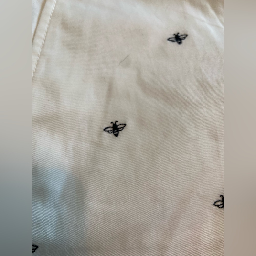 Ann Taylor 6. Buzz into summer in style!